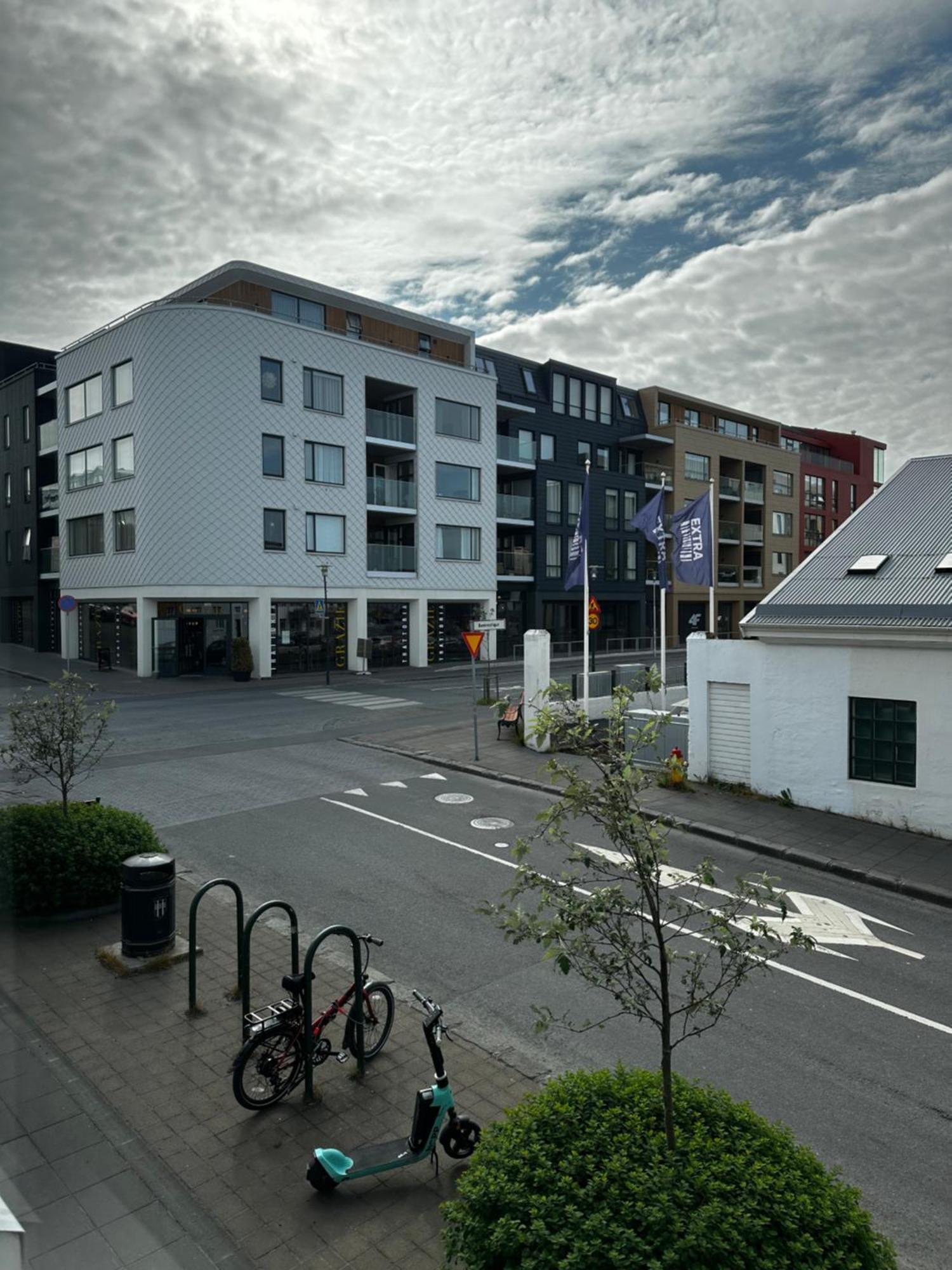 Johann'S Guesthouse Reykjavik Ngoại thất bức ảnh